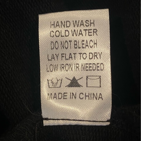 Like Love (Sew in Love) L/S Tunic with side pocket, Black, Large, NEVER WORN - Picture 4 of 6